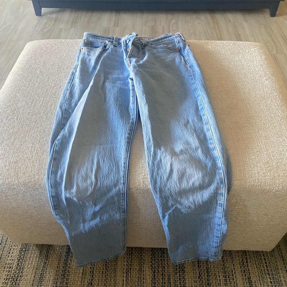 Levi’s Wedgie Straight Jeans Size 26